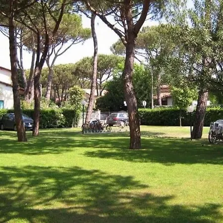 Al Mare Della Versilia شقة بيتراسانتا